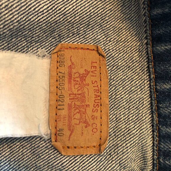Vintage Levi's Denim Jacket (M/L) - Picture 5 of 5